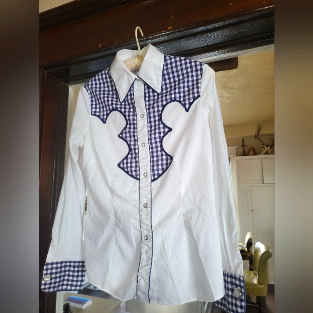1970s Women's casual H Bar C Ranchwear shrit sm